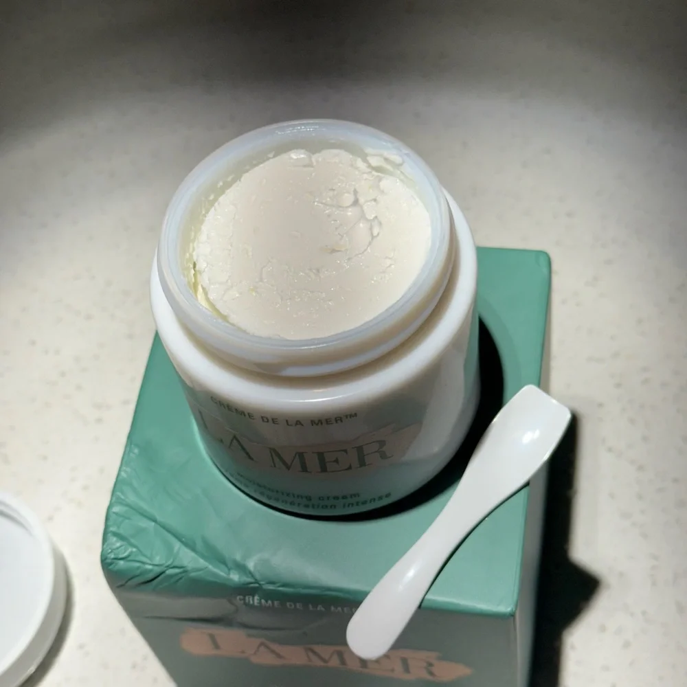 La Mer Creme de La Mer the Moisturizer Cream, 3.4oz New Open_3